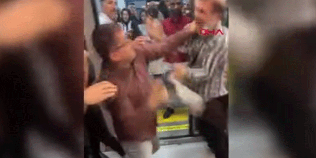 Otogar ring sahasına döndü! 2 kişi yumruk yumruğa kavga etti