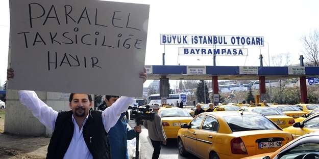 OTOGAR’DA SARI EYLEM SÜRÜYOR