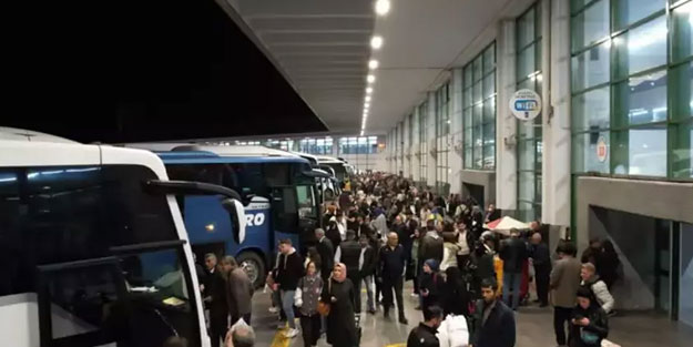 Otogarlarda bayram yoğunluğu
