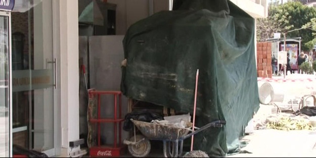 Otomobil fırına daldı!