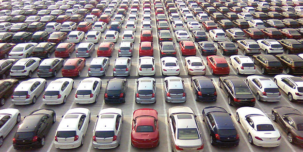 Otomobil fiyatlarında sert düşüş!