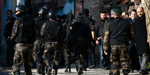 Otomobil hırsızlarına operasyon