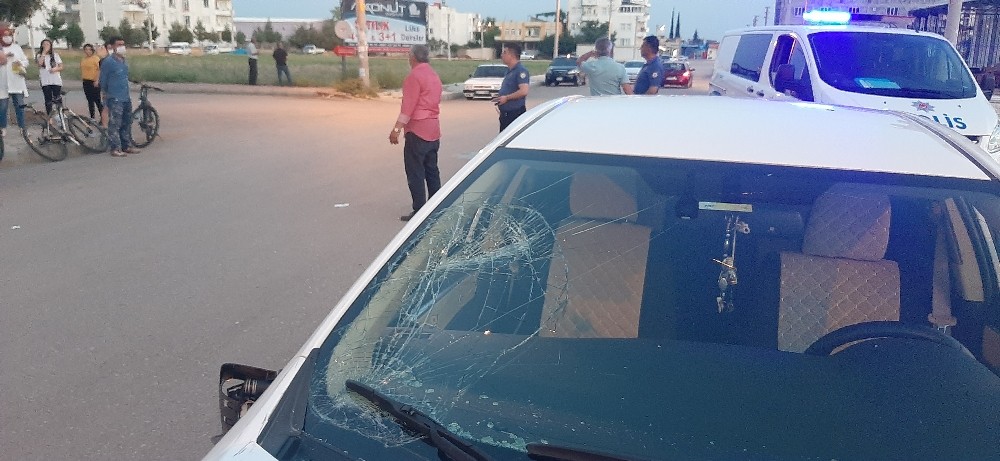 Otomobil ile bisiklet çarpıştı: 1 yaralı 