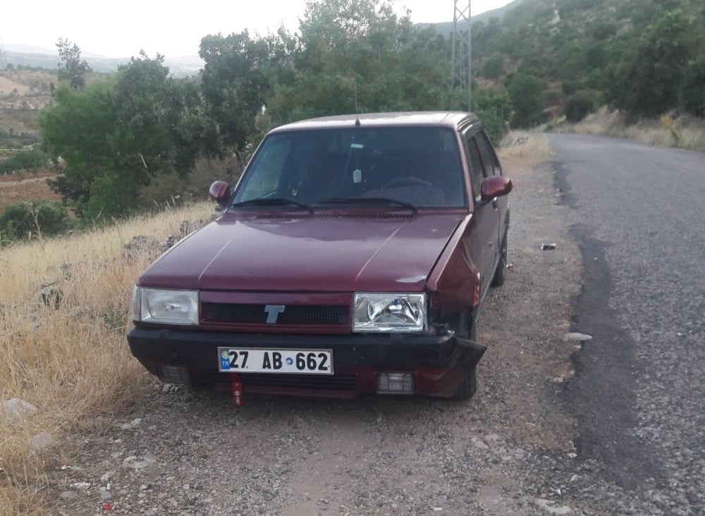 Otomobil ile çarpışan motosiklet sürücüsü yaralandı 