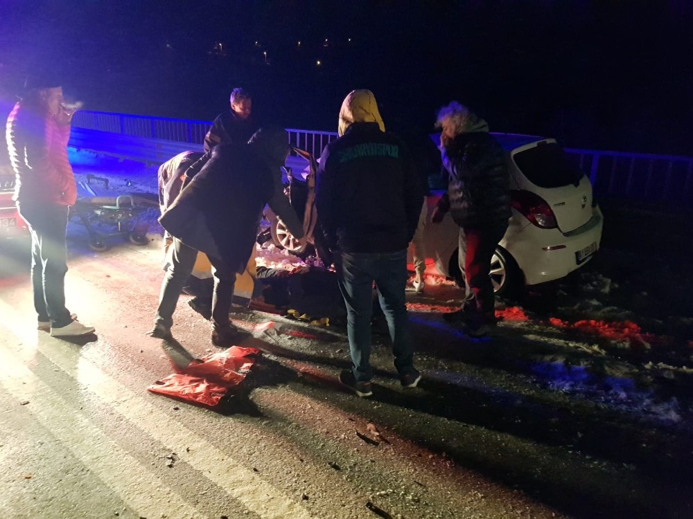 Otomobil ile kamyon çarpıtı: 2 yaralı 