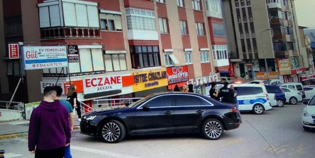 Otomobil ile motosiklet çarpıştı: 2 yaralı