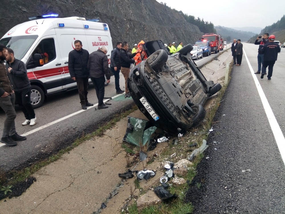Otomobil kaygan yolda takla attı: 1 ölü, 3 yaralı 