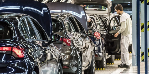 Otomobil piyasası karıştı! İşte Renault, Volkswagen, Honda ve Chery'nin fiyatları