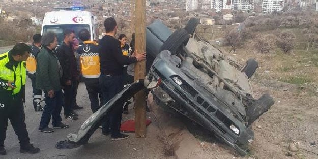 Otomobil römork ve aydınlatma direğine çarptı: 1 ölü, 1 yaralı