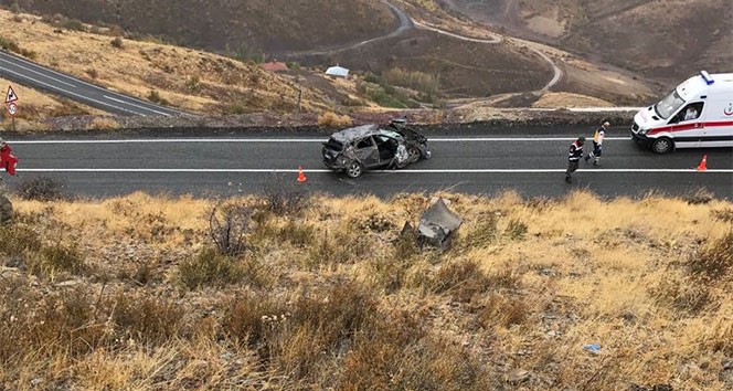 Otomobil şarampole devrildi: 1 ölü, 5 yaralı