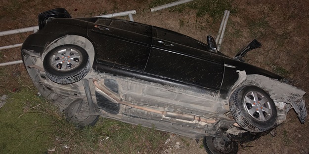 Otomobil şarampole devrildi: 1 yaralı