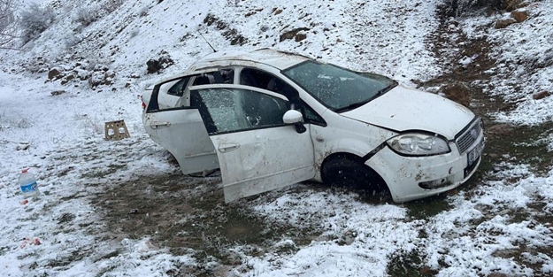 Otomobil şarampole yuvarlandı: 5 yaralı