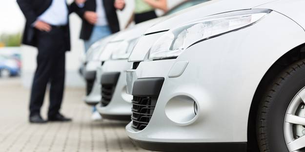 Otomobil severleri üzecek haber! 'Pahalı bir mala dönüşecek'