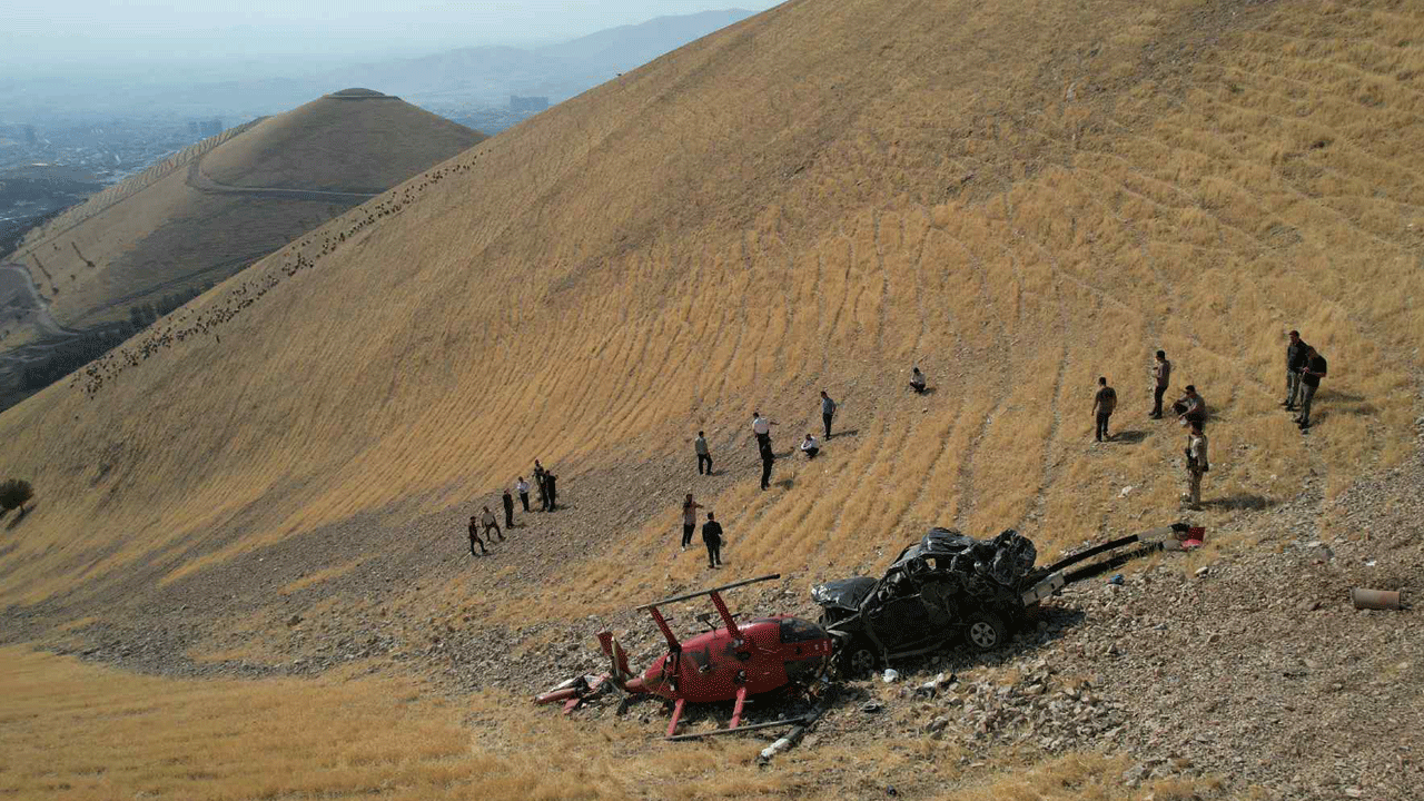 Otomobil uçuruma yuvarlandı, kurtarmaya giden helikopter de düştü, 1 kişi öldü, 1 tuğgeneral yaralandı!