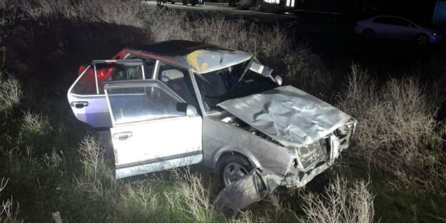 Otomobil yayalara çarptı: 2 ölü