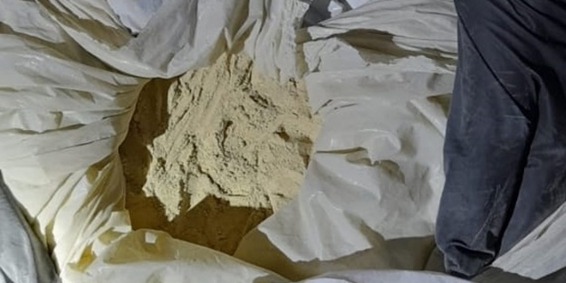 Otomobilde 8 kilo 220 gram eroin ele geçirildi