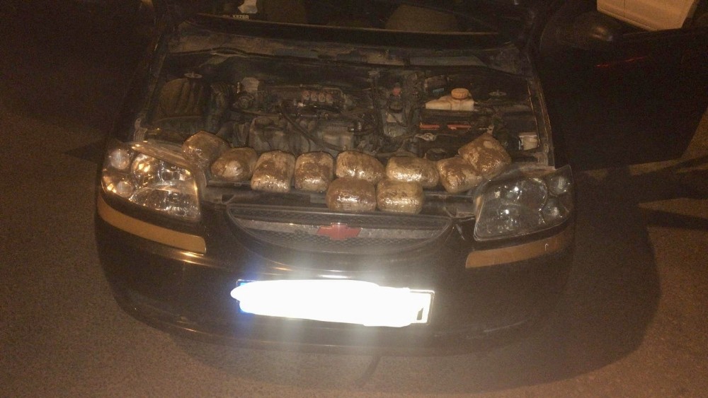 Otomobilden 5 kilo eroin çıktı, sürücüsü gözaltında 