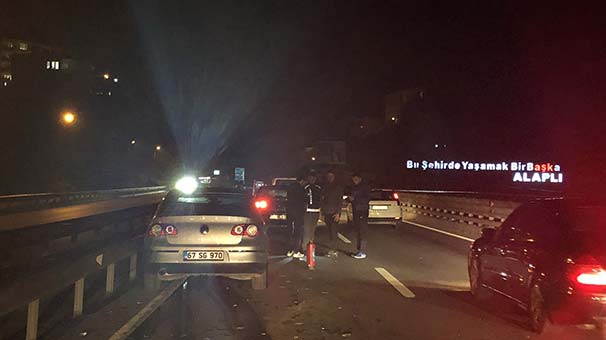Otomobile arkadan çarptı: 1 kişi yaralı