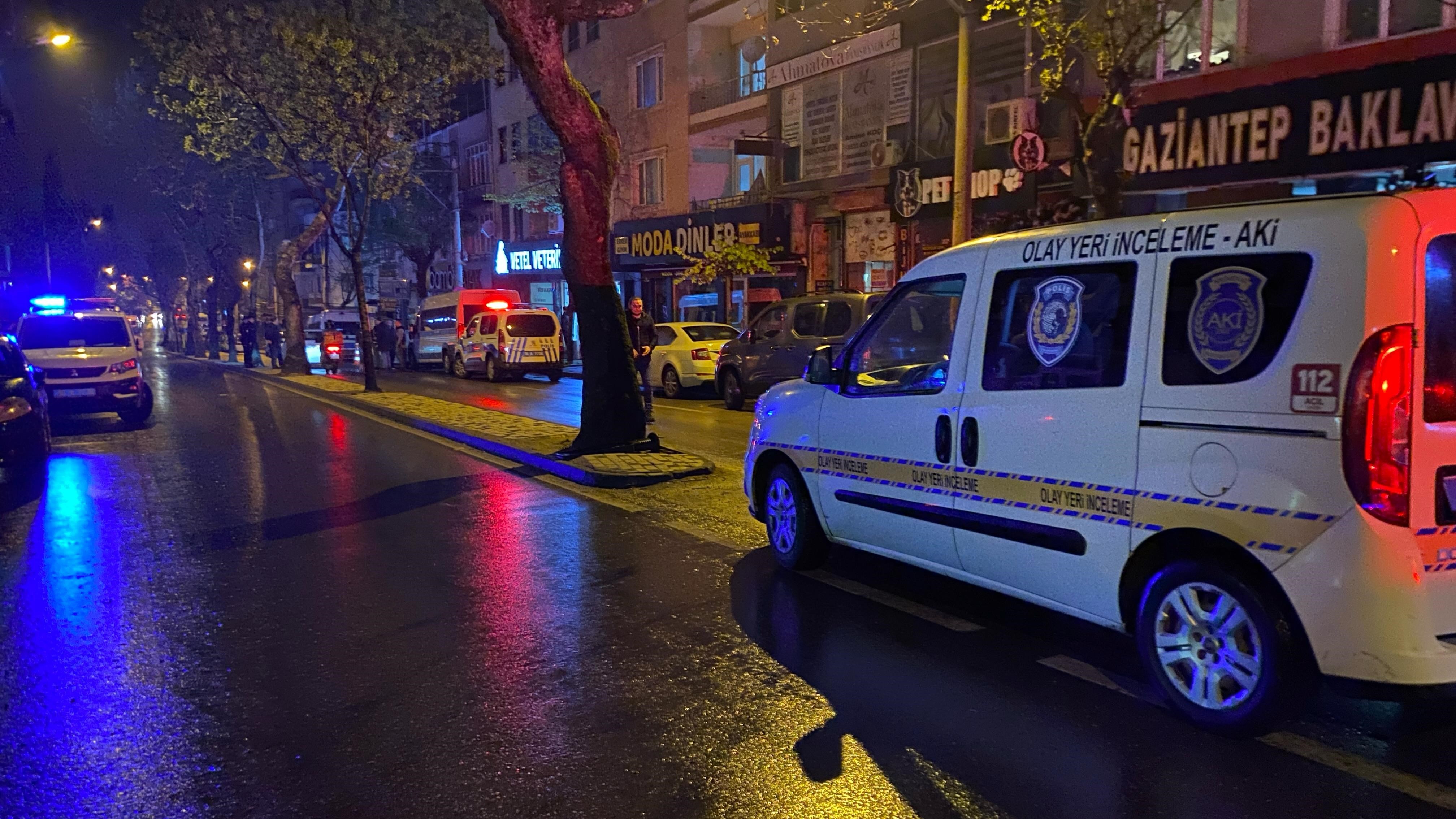 Otomobile ateş eden şahıs mezarlıkta yakalandı