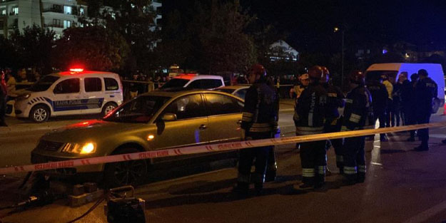 Otomobilin çarptığı motosiklet sürücüsü hayatını kaybetti