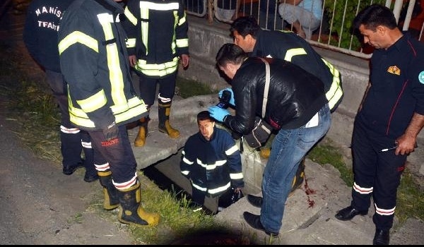 Otomobilin çarptığı yaya kanalizasyona düşerek öldü