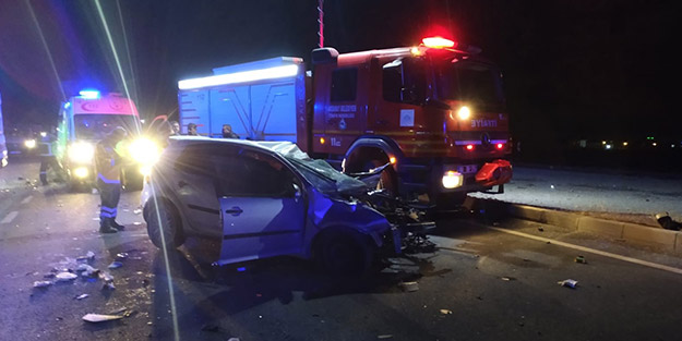 Otomobilin motoru şarampole savruldu! Aksaray'daki feci kazada ölü ve yaralılar var