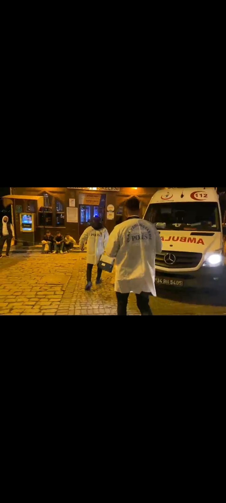 Otomobilinden indi, 15 Temmuz Şehitler Köprüsü’nden aşağı atladı