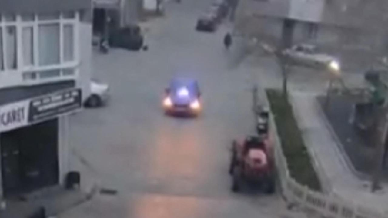 Otomobiline çakar taktı! Yediği ceza dudak uçuklattı