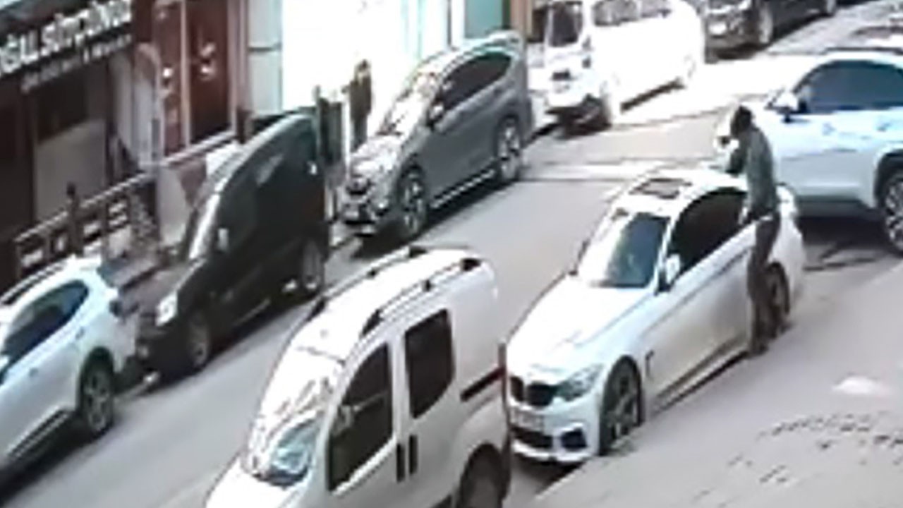 Otomobilini park etti, birkaç saniye sonra yere yığıldı!