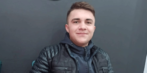 Otomobille çarpışan motosiklet sürücüsü hayatını kaybetti