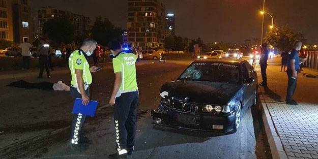 Otomobille çarpışan motosikletli hayatını kaybetti