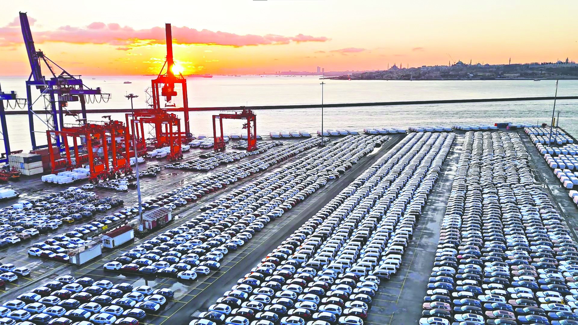 Otomotivde Çifte Rekor Yılı Hem İhracat Hem Satışlar Tavan Yaptı