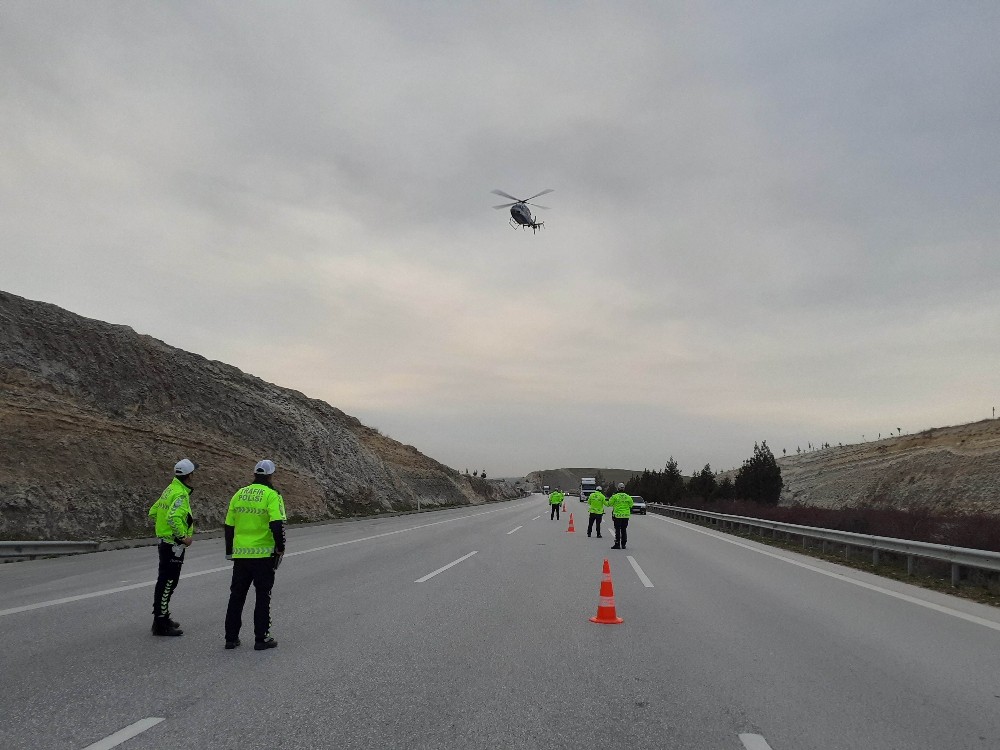 Otoyolda helikopter destekli denetim 