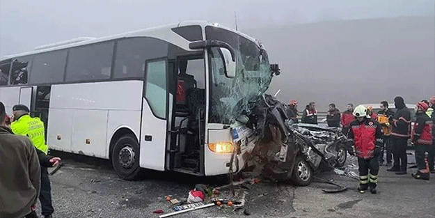 Otoyolda ölüm getiriyor! Feci kazanın ardından 3 şifre