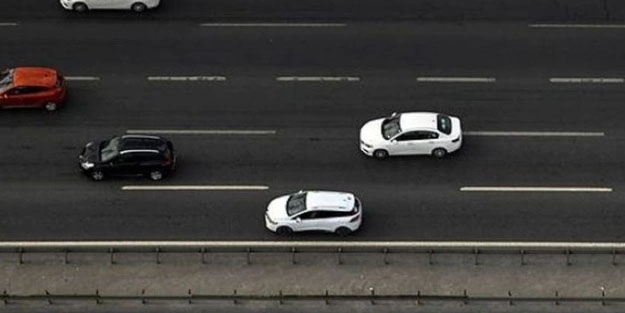 Otoyollarda yeni hız limiti 1 Temmuz'da başlıyor! Hız sınırı kaç oldu?