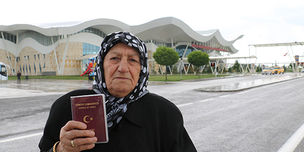 Oy kullanmak için Almanya'dan geldi! Sandık bulamadı