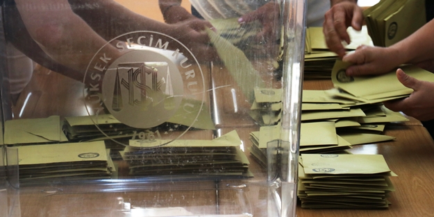 Oy sayımları başladı! İşte Ümraniye'den ilk sonuçlar