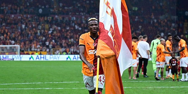 Öyle bir şey yaptı ki: Kimse bunu bilmiyordu: Kafa tutmaya başladı: Maalesef Napoli yandı...