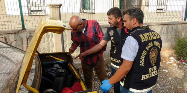 Öyle bir sürpriz yaptı ki… Araç sahibini kahkahaya boğan hırsız