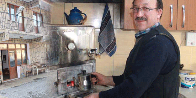 Öyle bir teklif yapmış ki farkında değil! Köy kahvesi ihalesini kazandı şok oldu!