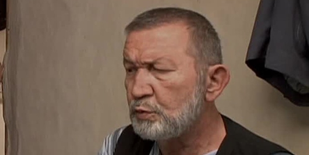 Oyuncu Mete Dönmezer hayatını kaybetti!