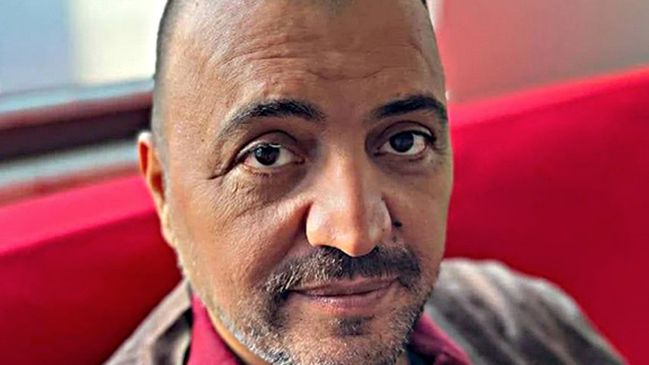 Oyuncu Şinasi Yurtsever hayatını kaybetti: Şinasi Yurtsever kimdir? Şinasi Yurtsever eşi kim?