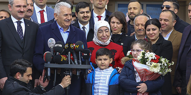 Oyunu kullanan Binali Yıldırım espriyi patlattı