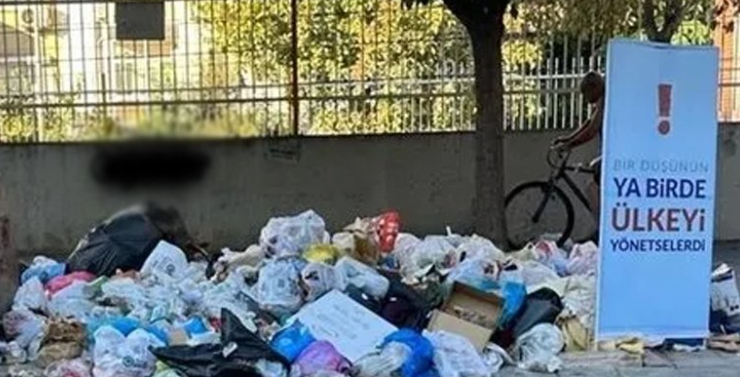 Oyunuzu çöpe atmayın! AK Parti’den İzmir'de pankartlı tepki