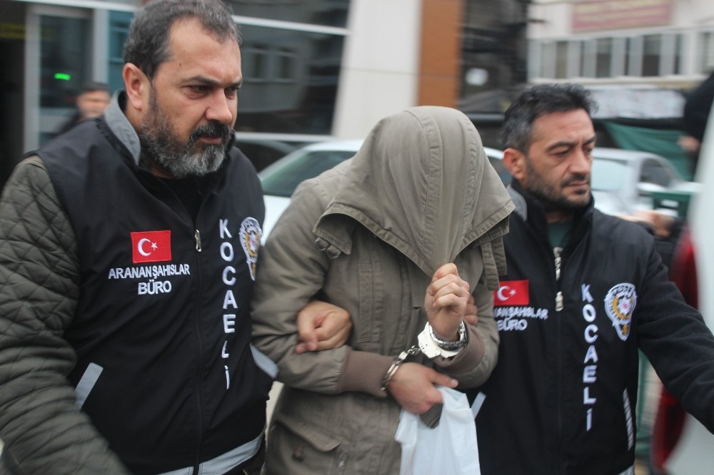 Öz babasını öldürüp cezaevinden firar eden şahıs yakalandı 