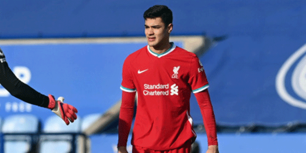 Ozan Kabak’tan flaş açıklama! 'İstanbul'da kazanmak istiyorum'