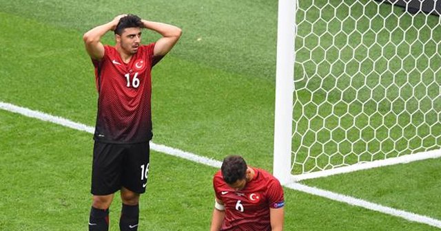 Ozan Tufan saçını düzeltmesi hakkında ilk kez açıklama yaptı