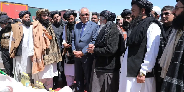 Özbekistan, Ramazan Bayramı sebebiyle Afganistan’a 185 ton yardım yolladı