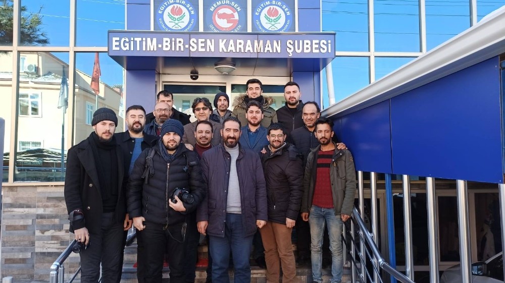 Özdemir: “Basın mensupları, zor şartlarda çalışarak mesleklerini icra ediyor” 