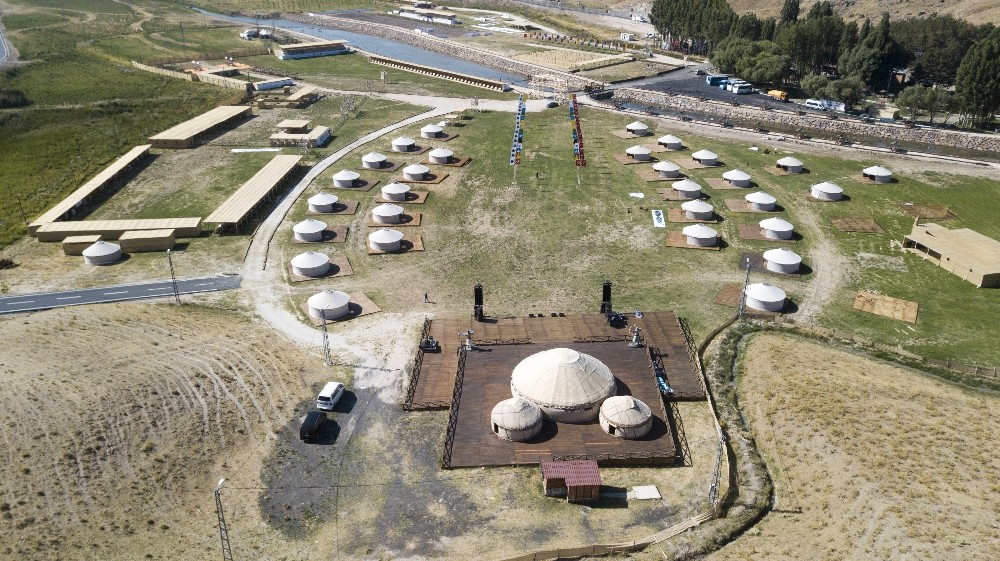 (Özel) Ahlat, 1071 Malazgirt Zaferi kutlamalarına hazır 